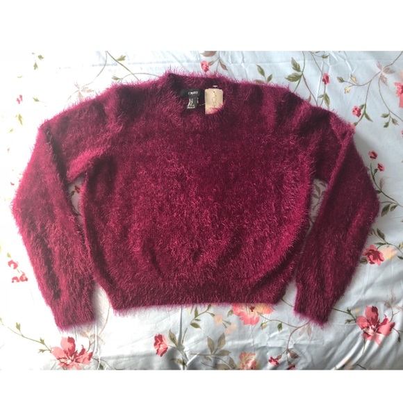 FOREVER 21 fuzzy crop top sweater - Picture 3 of 5